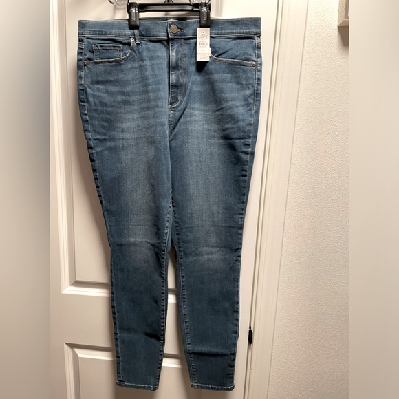 The Loft leggings - Picture 1 of 3